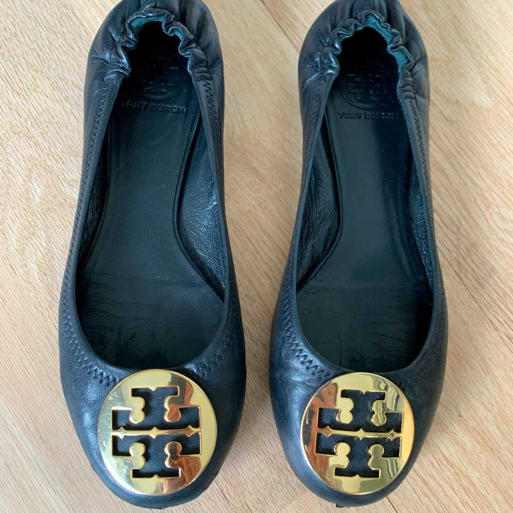 Tory Burch black leather ballet flats size 9